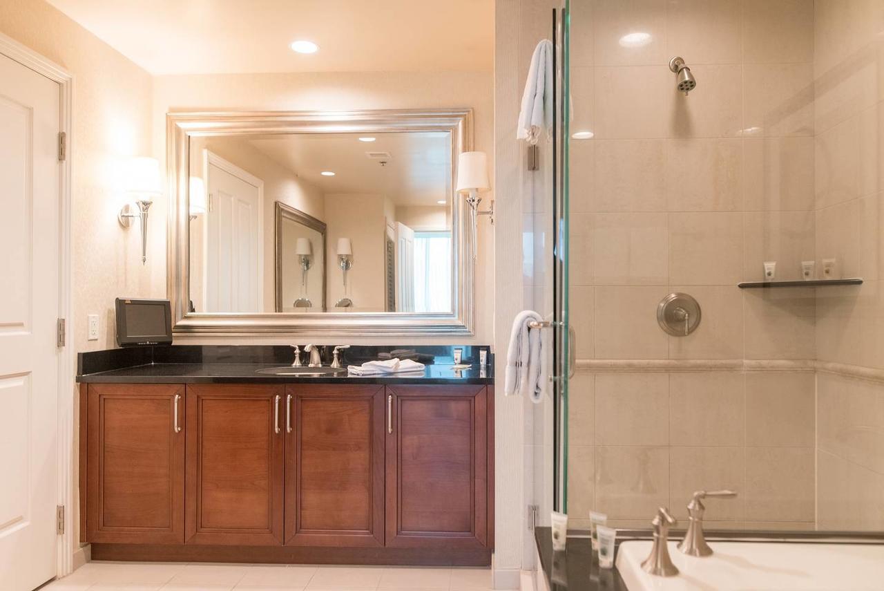 True 1Br Balcony Suite With Strip View At Mgm Signature Las Vegas Bagian luar foto