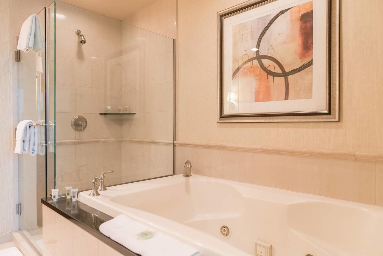 True 1Br Balcony Suite With Strip View At Mgm Signature Las Vegas Bagian luar foto